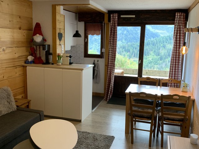 Studio 4 personnes avec balcon - Samoëns