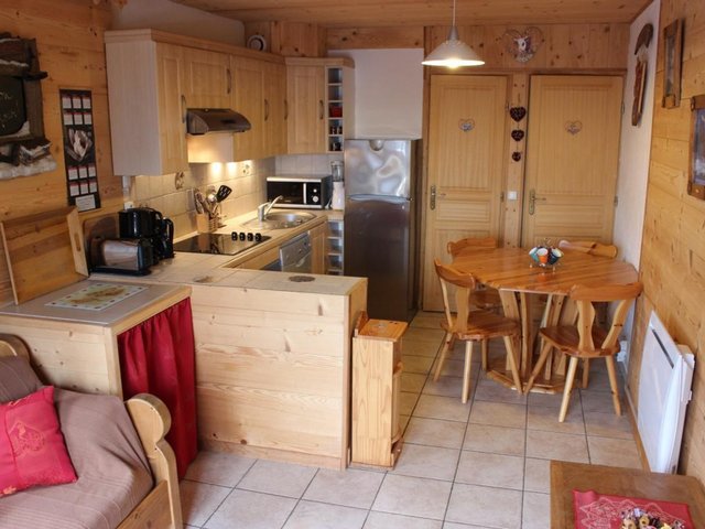 Studio 3 personnes avec balcon - Samoëns