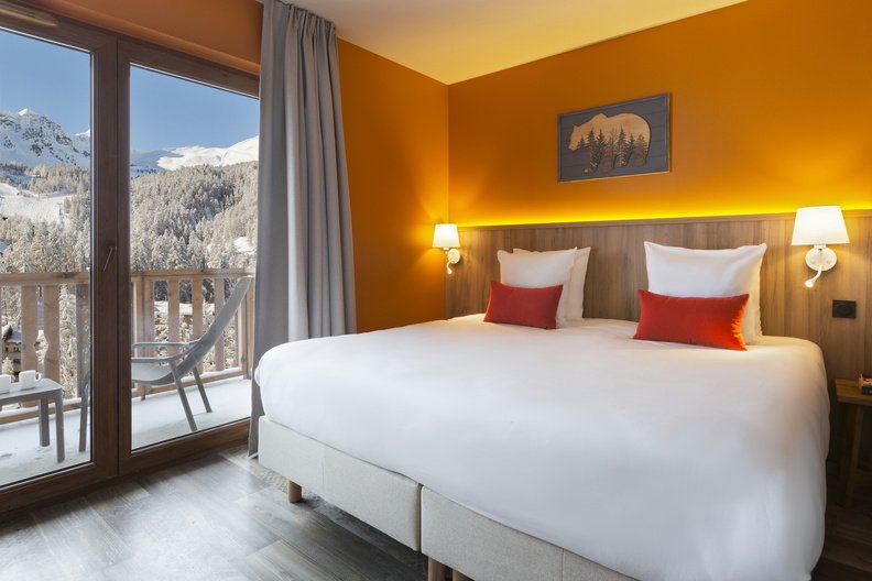Chambre Supérieure Balcon 2 Personnes (lit double) - SOWELL Family Vars 4* - Vars