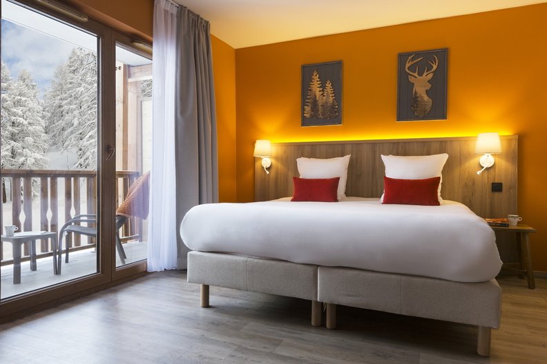 Chambre Supérieure 3 Personnes - Petit-déjeuner - SOWELL Family Vars 4* - Vars