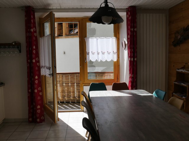 Studio 10 personnes avec balcon - Samoëns