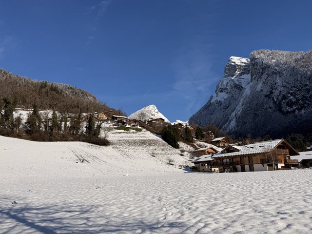 Chalet 7 pièces 11 personnes avec balcon - Samoëns