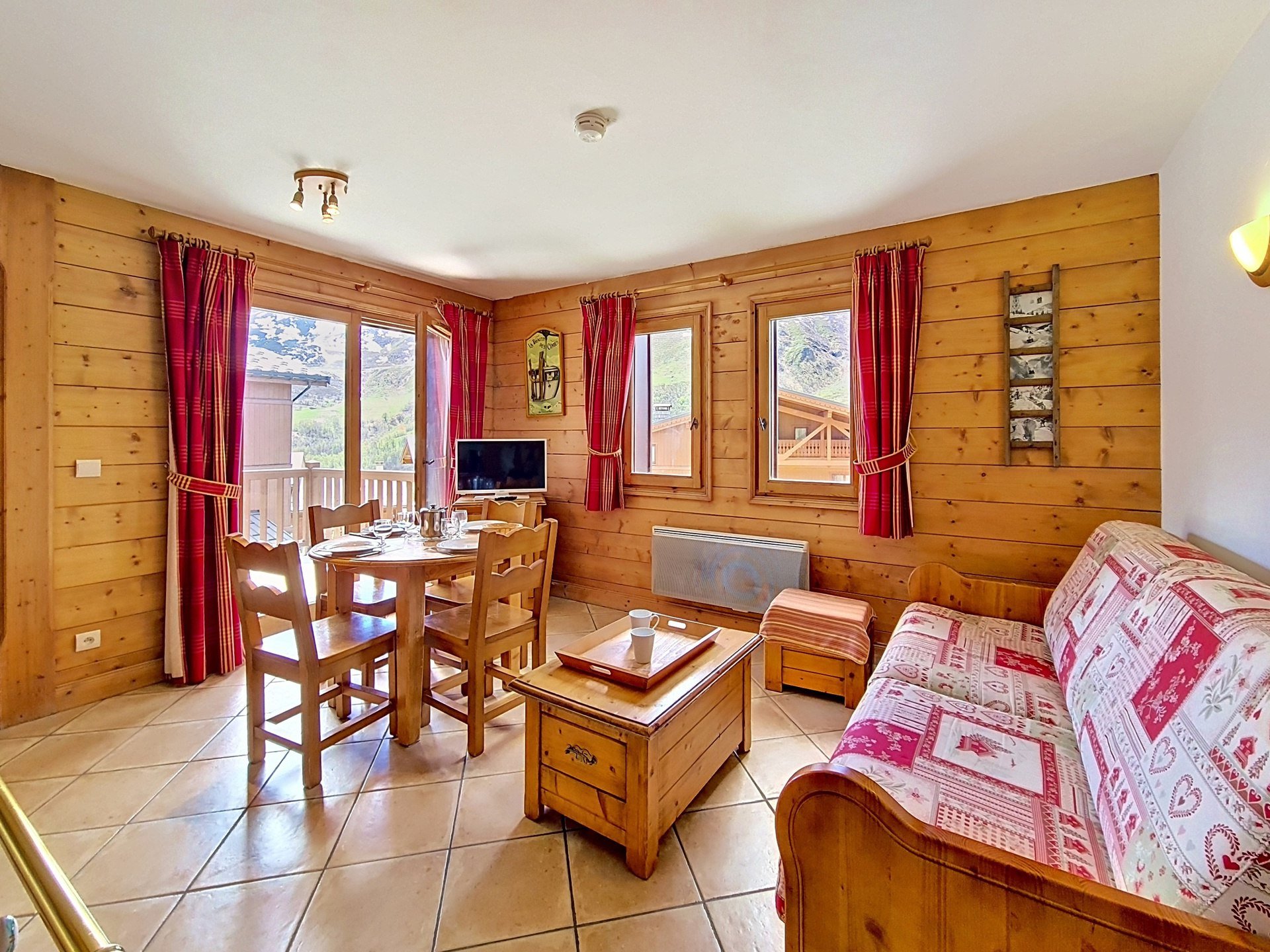 2 pièces 4 personnes Confort - Appartements HAMEAU DES AIRELLES - Les Menuires Preyerand