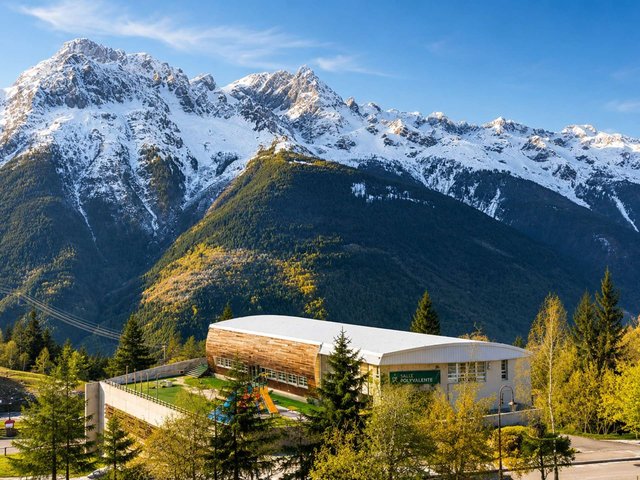 Studio 4 personnes avec balcon - Oz en Oisans