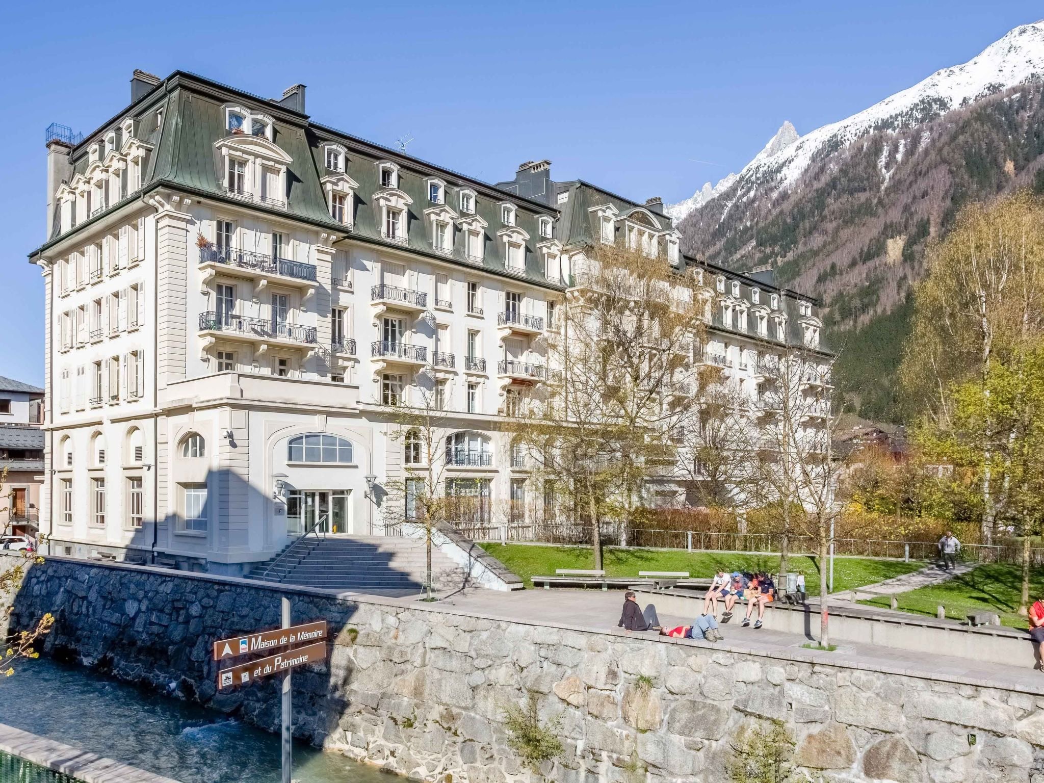 Appartement Wohnung in Chamonix Centre-Ville und Bergblick