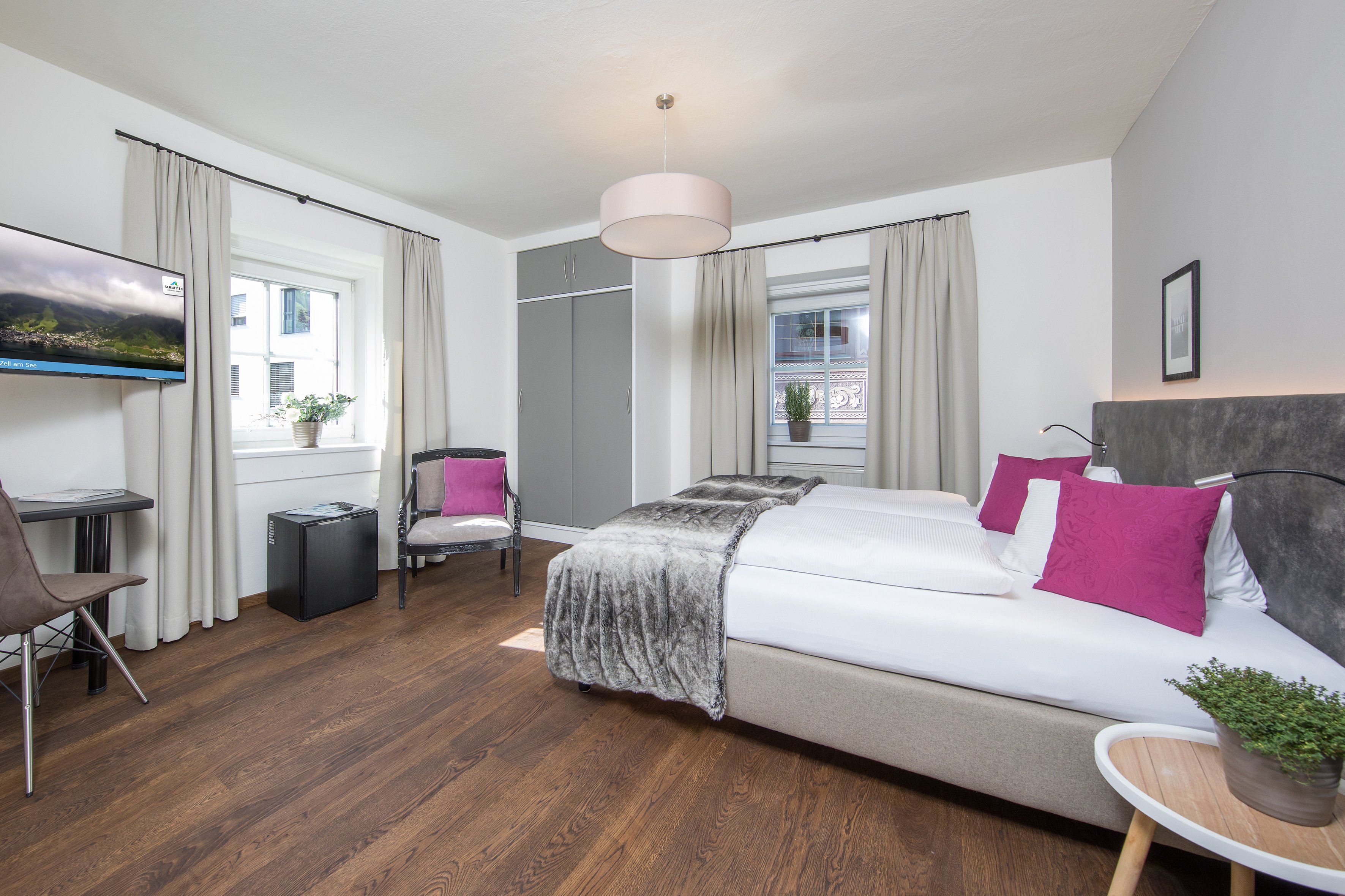 Standard Double Room - breakfast - Hotel Heitzmann - Zell am See