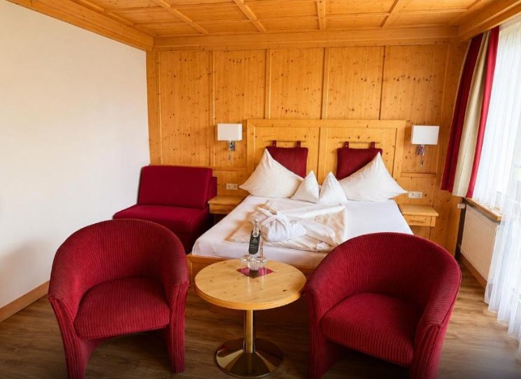 Double Room with mountain view - breakfast - Hotel Latini - Zell am See