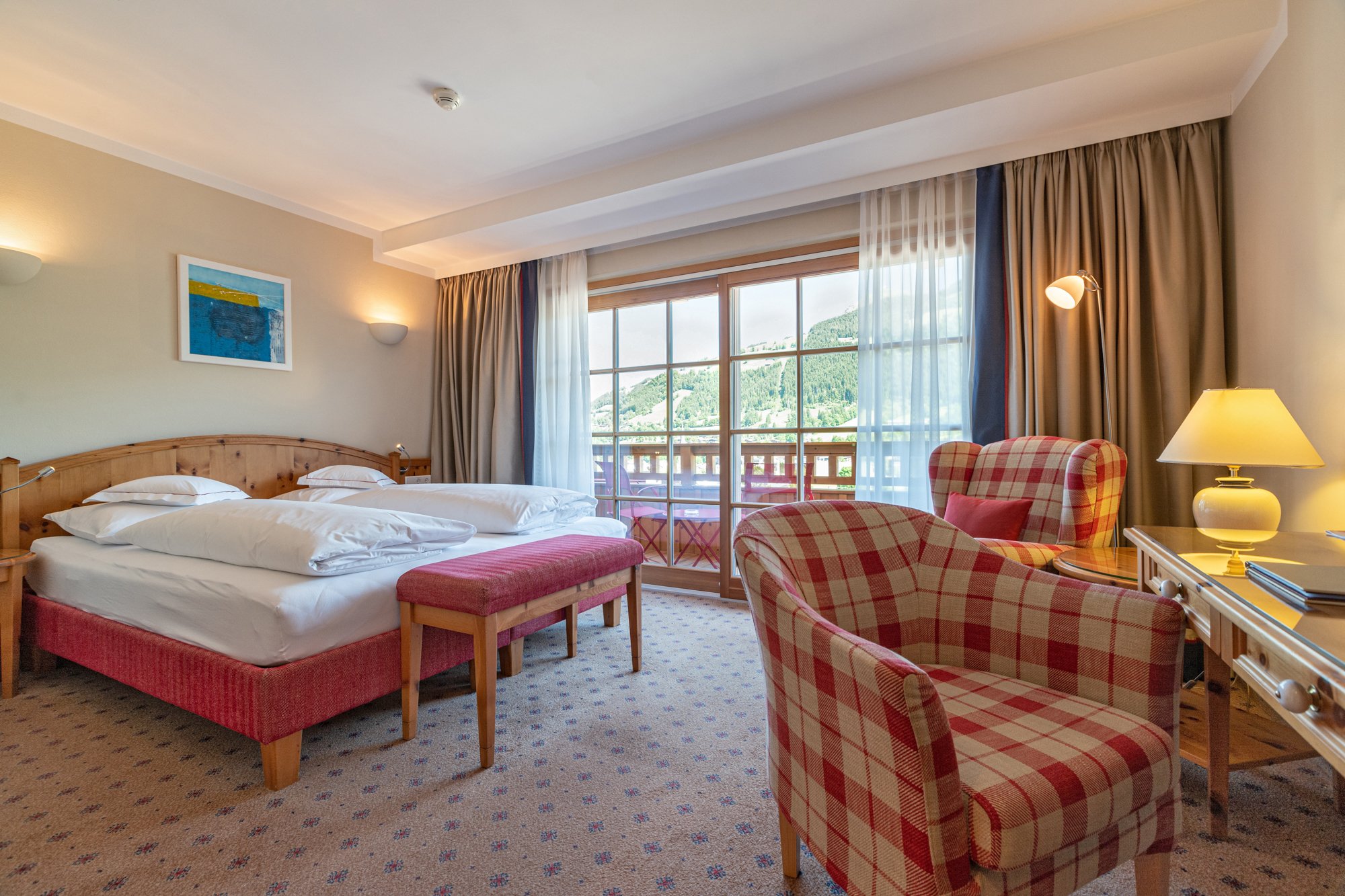 Classic standard Double Room balcony with mountain view - halfboard - Hotel Kaiserhof - Kitzbuhel