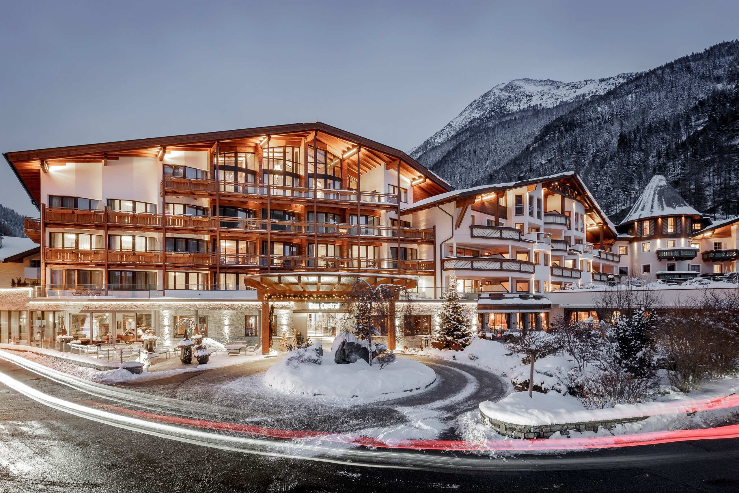 Junior Suite balcony 'Nederkogl' - halfboard - Hotel Central - Solden