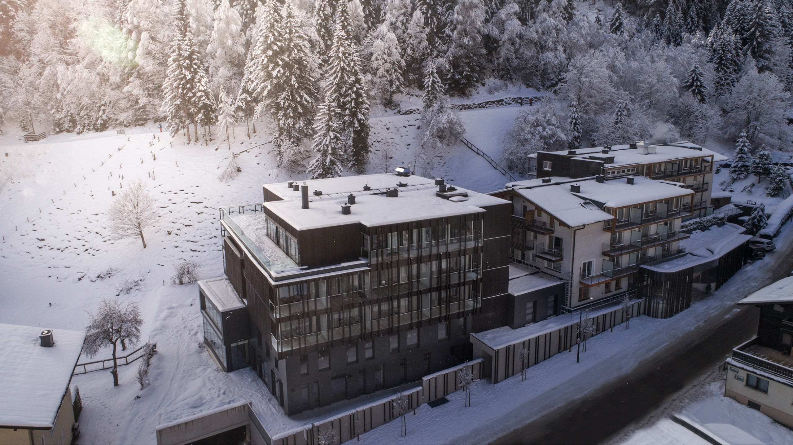 Comfort Double Room balcony - halfboard - Hotel Der Waldhof - Zell am See