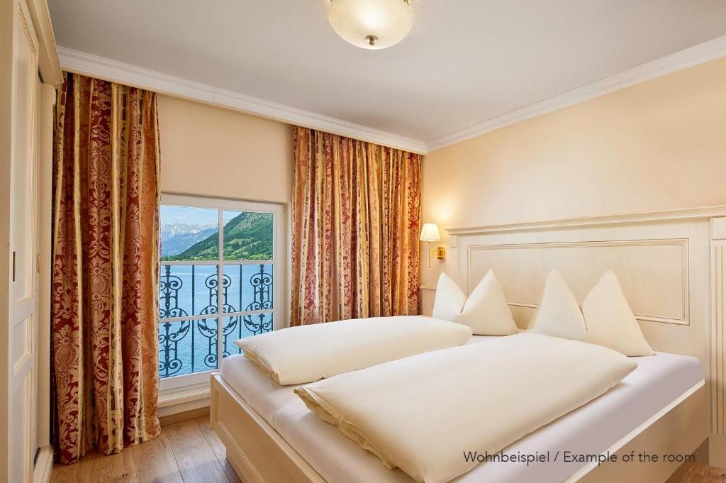 Family Room with mountain view - halfboard - Grand Hotel - Zell am See