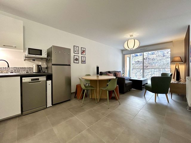 Appartement Cimes A BRI370-A105 - 