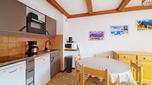 Appartement ROCHASSONS RC5 CENTER & SUN 6 Pers. - Châtel