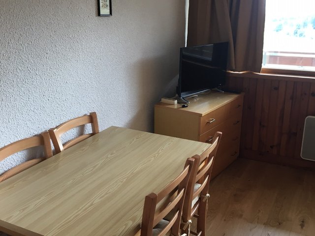 Studio 4 personnes avec balcon - Super-Besse