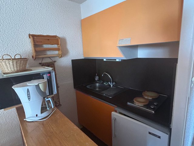 Studio 4 personnes avec balcon - Super-Besse