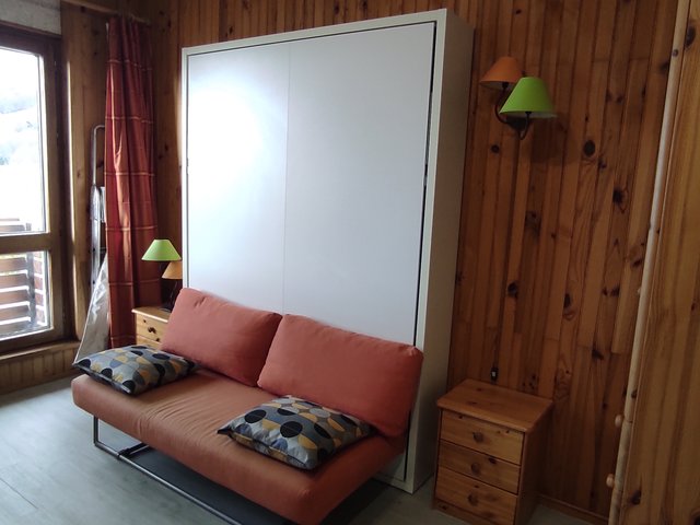Studio 4 personnes avec balcon - Super-Besse