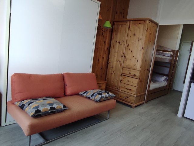 Studio 4 personnes avec balcon - Super-Besse