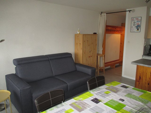 Studio 4 personnes avec balcon - Super-Besse