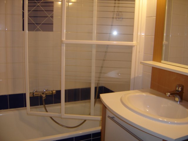 Studio 4 personnes avec balcon - Super-Besse