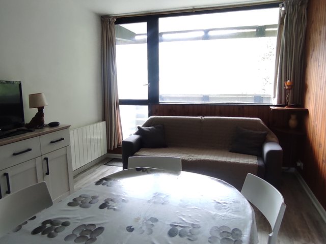 Appartement 3 pièces 6 personnes avec balcon - Super-Besse