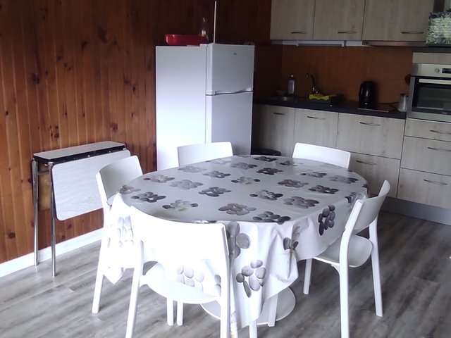 Appartement 3 pièces 6 personnes avec balcon - Super-Besse