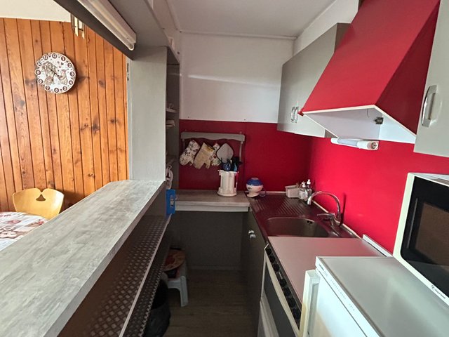 Appartement 3 pièces 8 personnes avec balcon - Super-Besse
