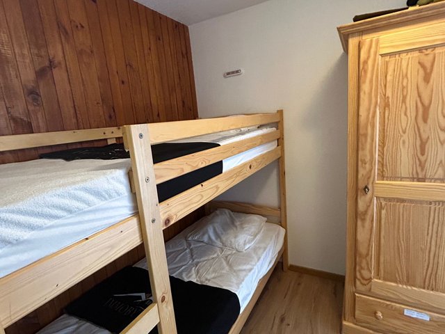 Studio 4 personnes avec balcon - Super-Besse