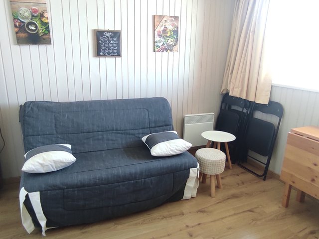 Studio 4 personnes avec balcon - Super-Besse