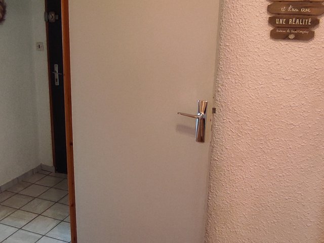 Appartement 3 pièces 6 personnes avec balcon - Super-Besse