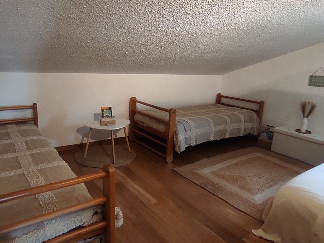 Appartement 3 pièces 6 personnes avec balcon - Super-Besse
