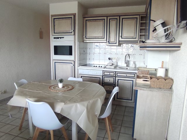 Appartement 3 pièces 6 personnes avec balcon - Super-Besse