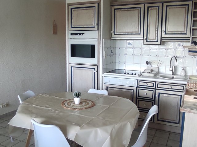 Appartement 3 pièces 6 personnes avec balcon - Super-Besse