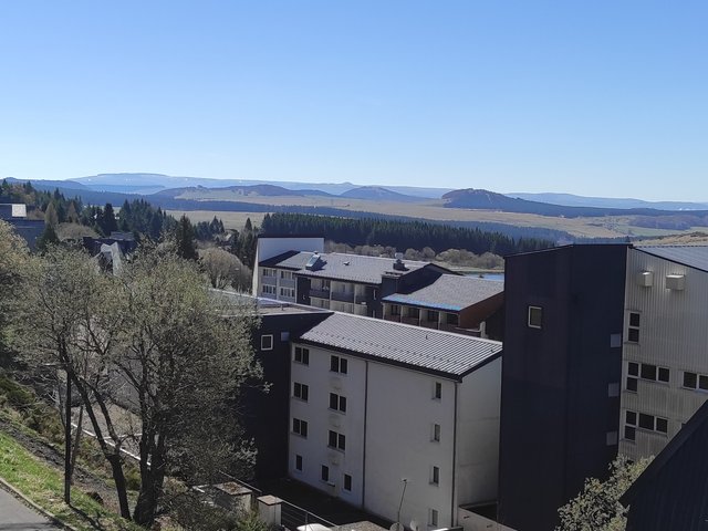 Appartement 3 pièces 6 personnes avec balcon - Super-Besse