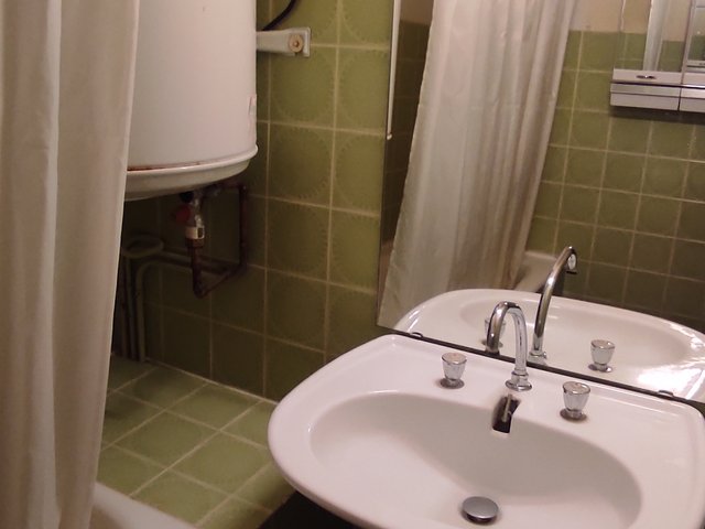 Appartement 3 pièces 6 personnes avec balcon - Super-Besse
