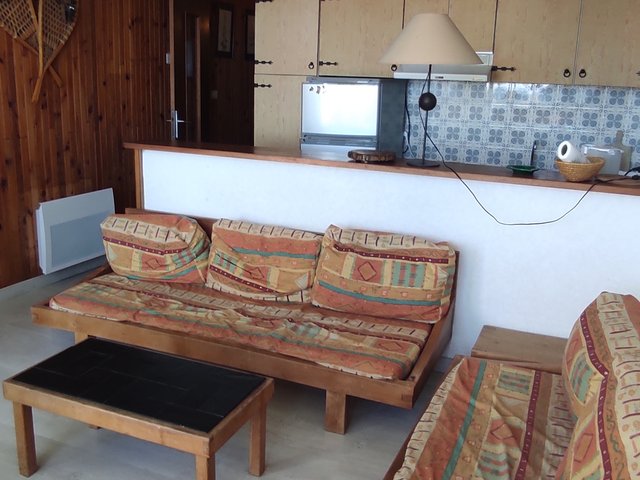 Appartement 3 pièces 6 personnes avec balcon - Super-Besse