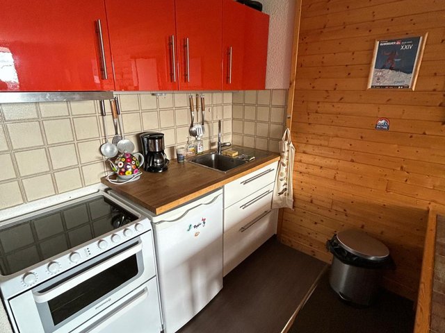 Appartement 2 pièces 6 personnes avec balcon - Super-Besse