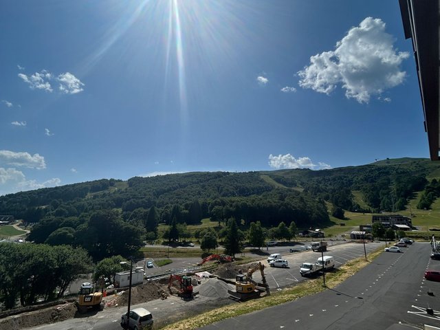 Studio 4 personnes avec balcon - Super-Besse