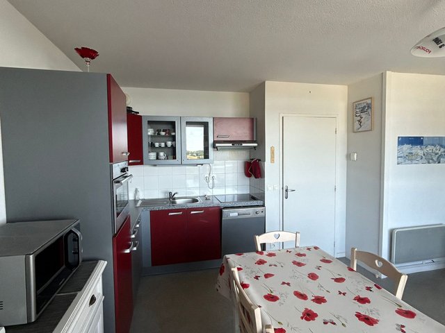Appartement 2 pièces 6 personnes avec terrasse - Super-Besse