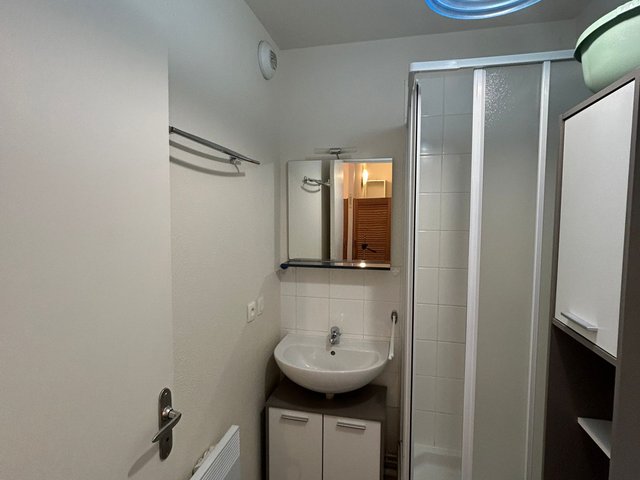 Appartement 2 pièces 6 personnes avec terrasse - Super-Besse
