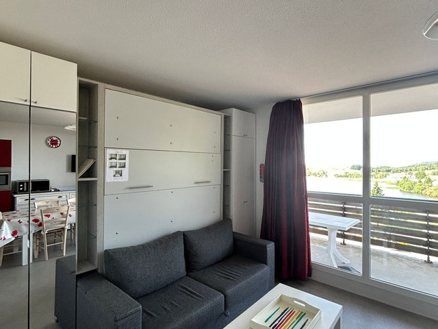 Appartement 2 pièces 6 personnes avec terrasse - Super-Besse