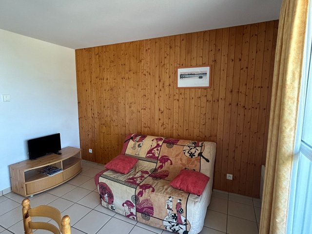 Appartement 2 pièces 6 personnes avec balcon - Super-Besse