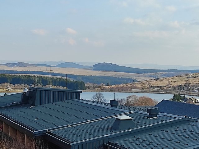 Appartement 2 pièces 5 personnes avec balcon - Super-Besse