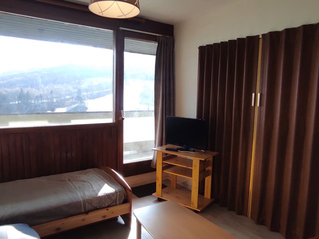 Appartement 2 pièces 5 personnes avec balcon - Super-Besse