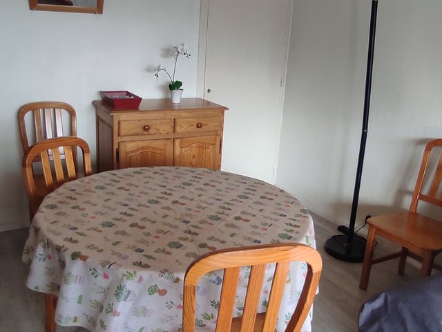 Appartement 2 pièces 5 personnes avec balcon - Super-Besse