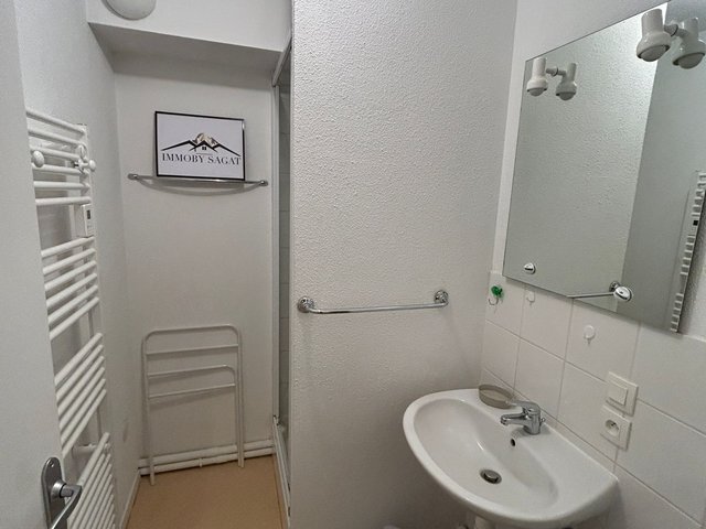 Appartement 2 pièces 6 personnes avec terrasse - Super-Besse