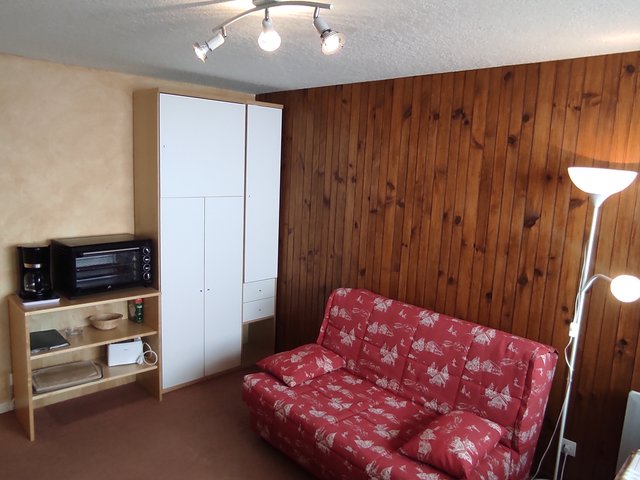 Studio 4 personnes avec balcon - Super-Besse