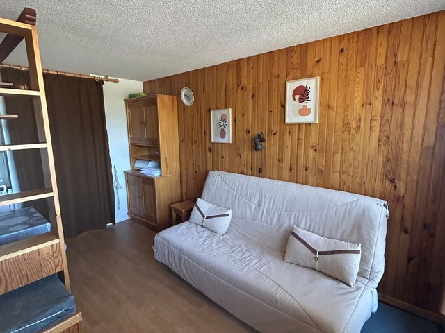 Studio 4 personnes avec balcon - Super-Besse