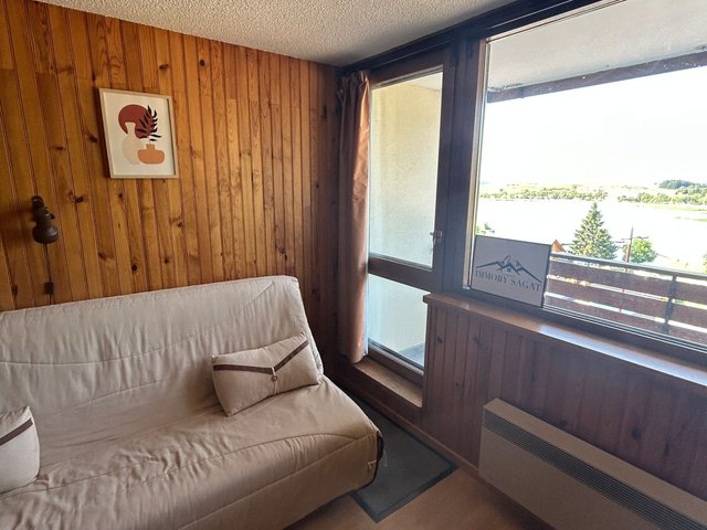 Studio 4 personnes avec balcon - Super-Besse