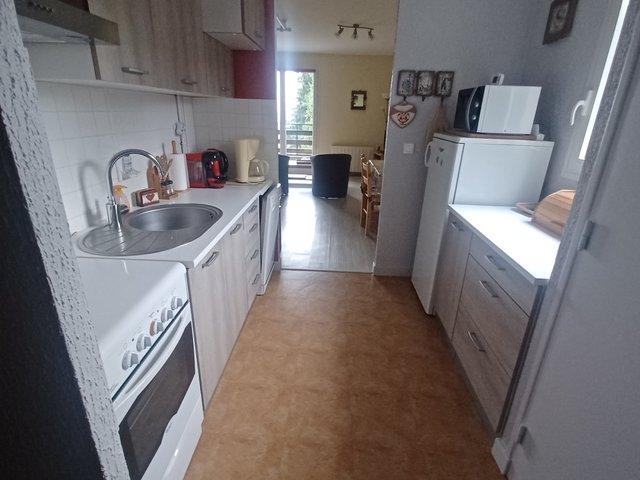 Studio 5 personnes avec balcon - Super-Besse