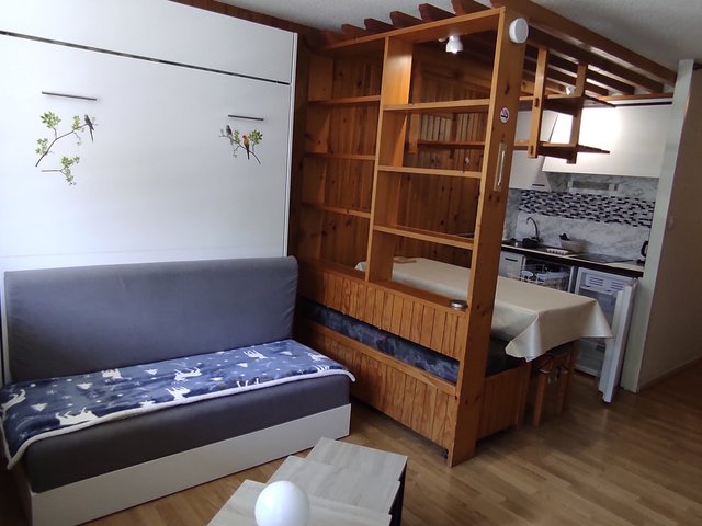 Studio 5 personnes avec balcon - Super-Besse